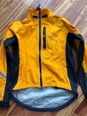 Showers Pass eVent Cycling Jacket
